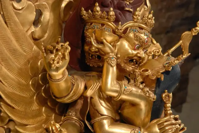 Ośmioraka ścieżka buddyzm: Klucz do uwolnienia od cierpienia