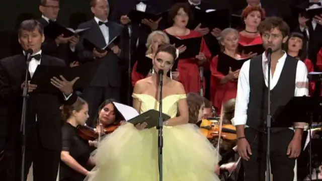 Andrzej Głowienka tenor: niezwykła kariera i osiągnięcia w operze