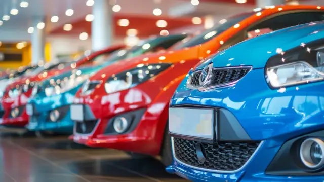 Dobry komis samochodowy Wrocław - gdzie znaleźć najlepsze oferty?