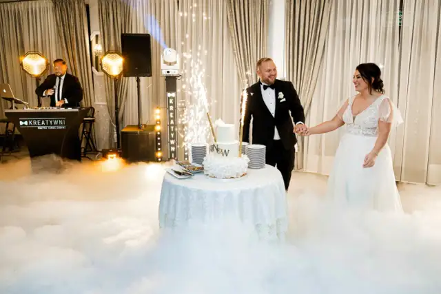 Kiedy jest pierwszy taniec? Odkryj idealny moment na wesele