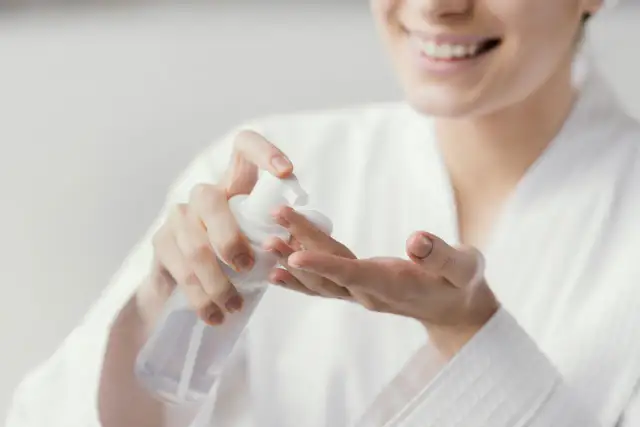 Płyny micelarne - nowoczesne podejście do demakijażu i pielęgnacji skóry