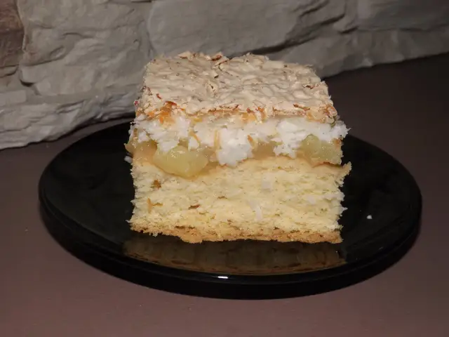 Najlepszy przepis na ciasto ananasek siostry Anastazji, które urzeka smakiem