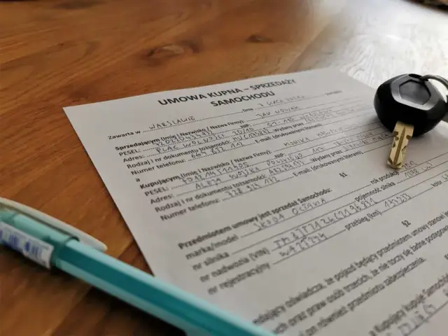 Brak umowy kupna-sprzedaży samochodu? Sprawdź, co teraz zrobić i uniknij problemów
