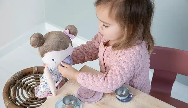 Co kupić trzylatkowi pod choinkę? Najlepsze prezenty, które zachwycą