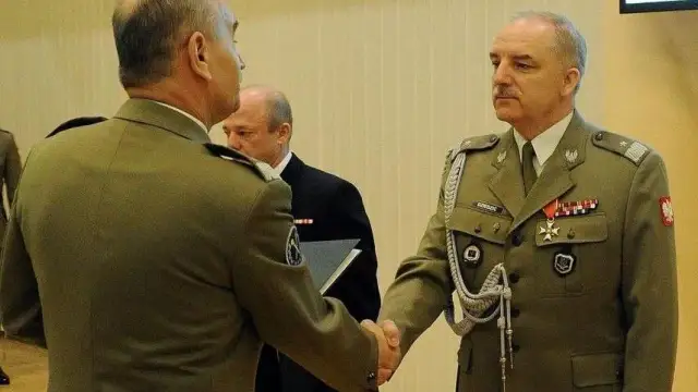 Jan Dziedzic generał: Kluczowe osiągnięcia i wpływ na armię polską