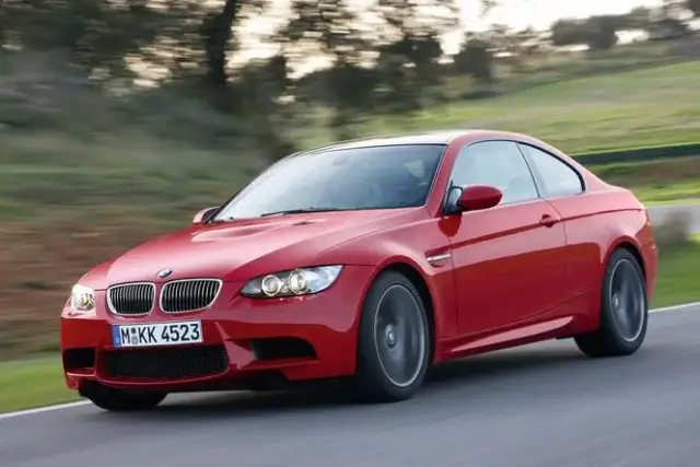 BMW M3 coupe – legendarny sportowiec z wyjątkowymi osiągami i stylem