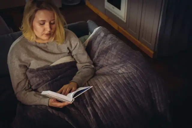 Nadwrażliwość sensoryczna: jak zrozumieć i radzić sobie z objawami