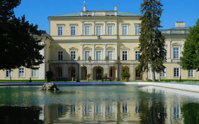 Pałac w Puławach - godziny otwarcia, ceny biletów i atrakcje turystyczne