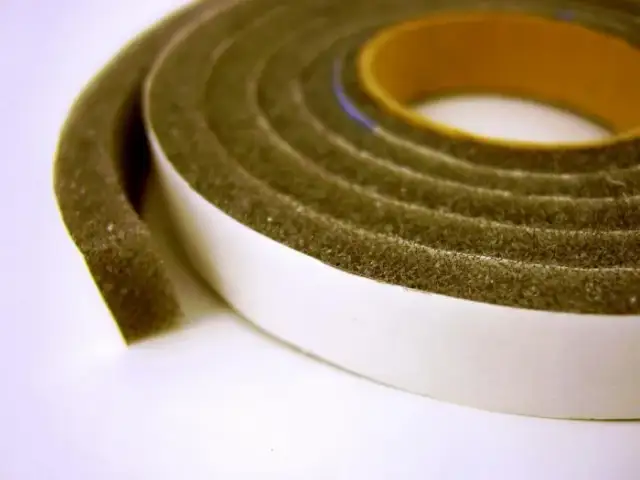 Jak tanio ocieplić okna plastikowe i zaoszczędzić na rachunkach za ogrzewanie