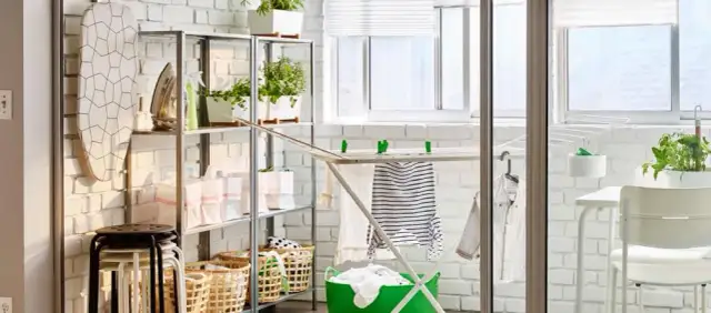 Gdzie suszyć pranie w bloku? Sprawdź najlepsze sposoby na szybkie suszenie