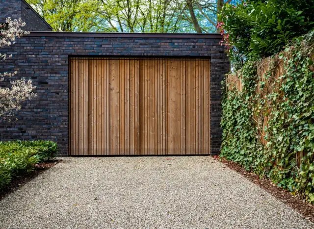 Czym utwardzić podjazd, aby uniknąć problemów z jego użytkowaniem?