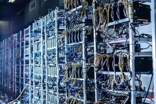 Kopalnia Bitcoin: Rewolucyjna metoda zarabiania w świecie kryptowalut