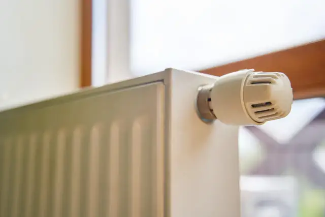 Jakie ogrzewanie w domu modułowym zapewni oszczędności i komfort?