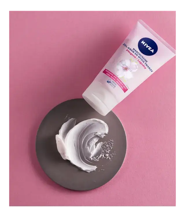 Najlepsze kremy na suchą cerę z wypryskami - skuteczna pielęgnacja