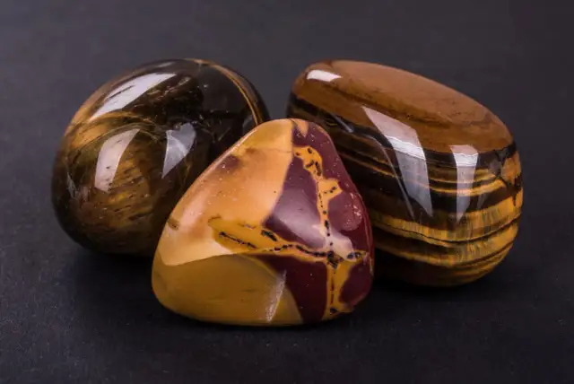 Oko tygrysa kamień: Właściwości i moc ochronna kamienia oko tygrysa