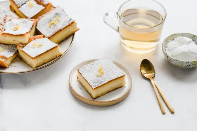 Przepis na ciasto z niczego – łatwe i szybkie słodkości z domu