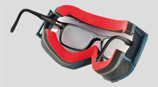 Najlepsze okulary na narty damskie - wybierz gogle idealne dla siebie