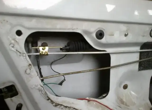 Gdzie jest sterownik centralnego zamka Seat Toledo – uniknij problemów z zamkiem