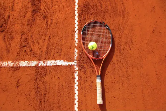 Dlaczego punktacja w tenisie jest tak wyjątkowa? Zasady