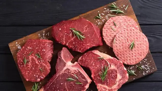 Jaka wołowina na zrazy? Odkryj najlepsze kawałki mięsa do potrawy