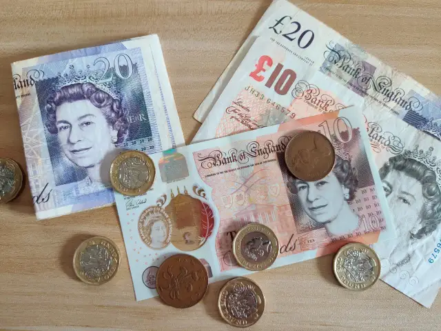 Ile kosztuje piwo w Londynie? Ceny, które mogą Cię zaskoczyć