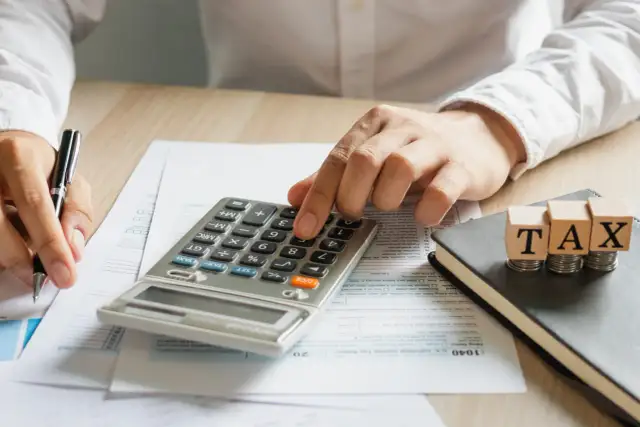 Jak rozliczyć PIT przez internet bez błędów i zbędnych stresów