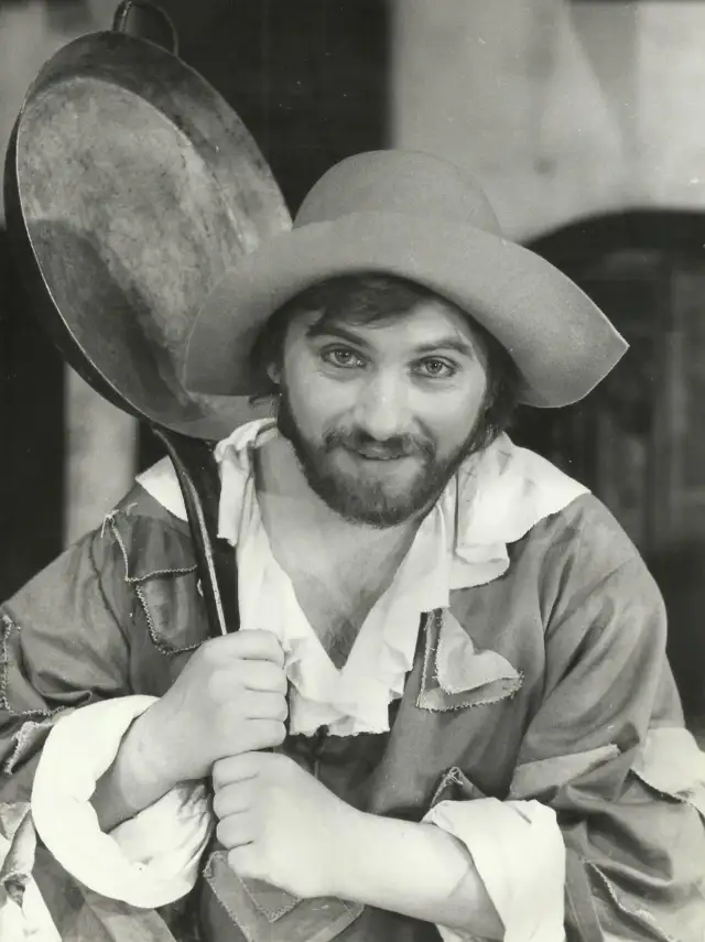 Maciej Kujawski - życie i kariera znanego polskiego aktora