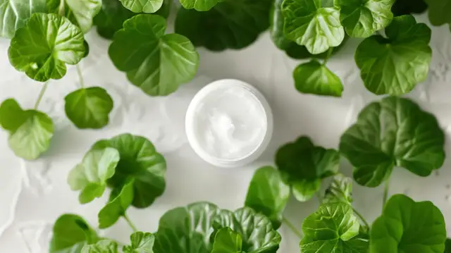 Cosrx centella blemish cream - Czy warto go stosować na niedoskonałości?