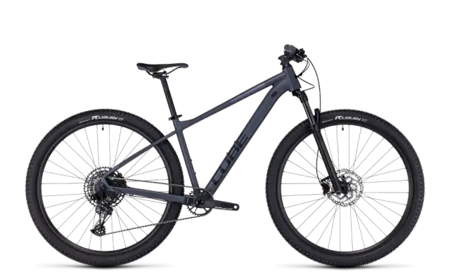 Jaki rower do lasu wybrać? Kluczowe cechy i najlepsze modele do jazdy.