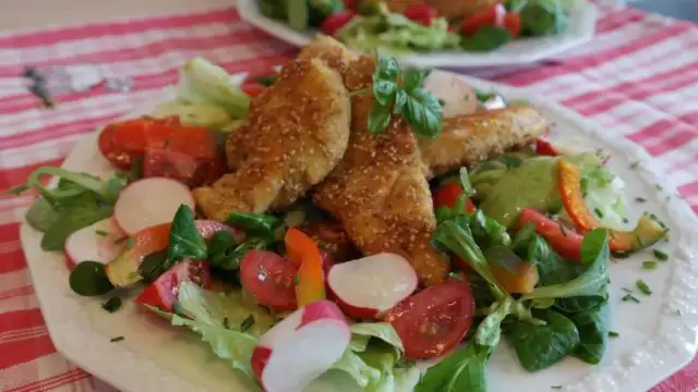 Jak przyrządzić pierś z kurczaka - proste przepisy, które zachwycą