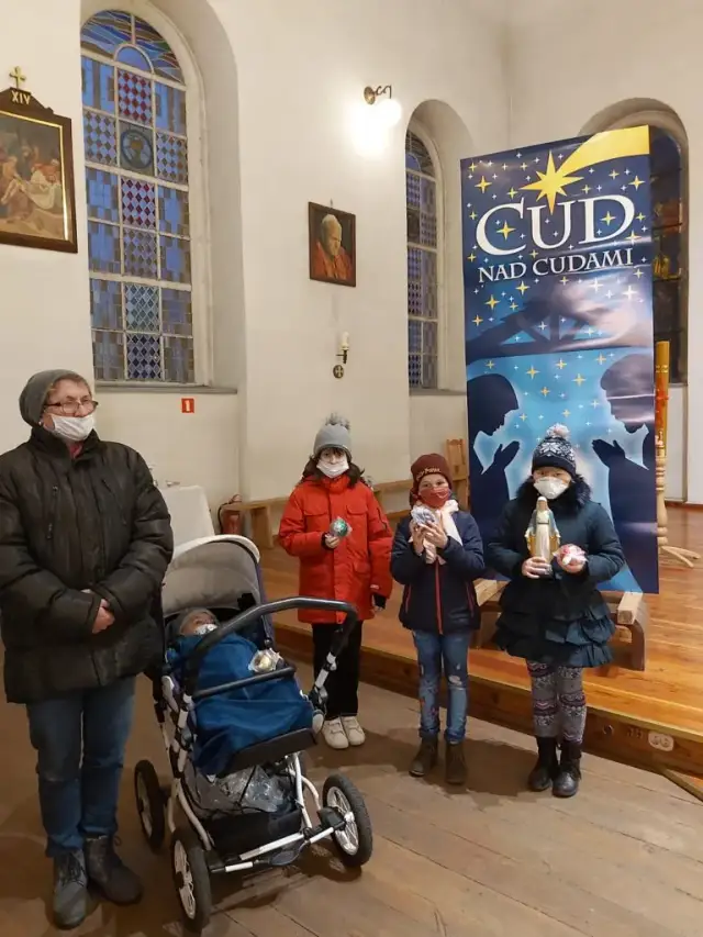 Dlaczego warto chodzić do kościoła? Odkryj korzyści dla duszy