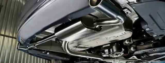 Jak skutecznie wyczyścić końcówki wydechu i uniknąć korozji – proste porady