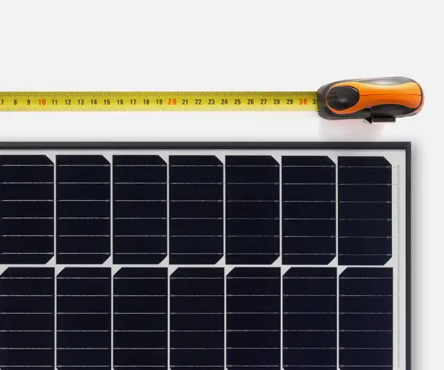 Fotowoltaika ile waży panel? Poznaj wagi, modele i co to oznacza dla dachu