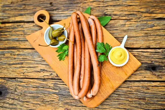 Czy parówki są zdrowe i bezpieczne: Fakty, o których nie wiedziałeś