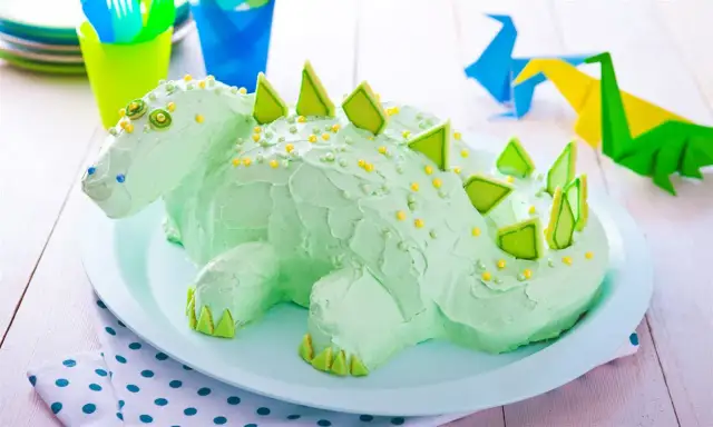 Jak zrobić tort dinozaura, który zachwyci dzieci na urodzinach