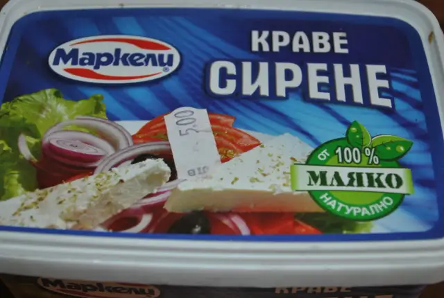 Jaki ser do sałatki szopskiej? Poznaj najlepsze opcje i ich smaki