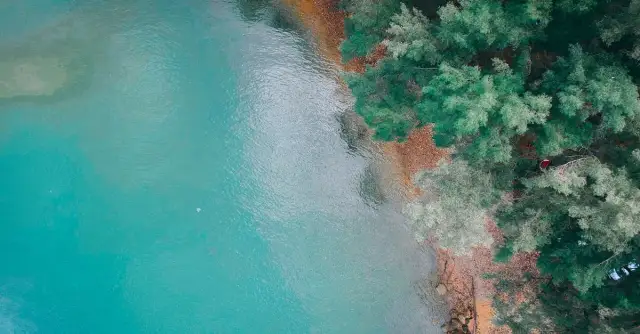 Najlepsze miejsca do odwiedzenia i wypoczynku na najpiękniejszych wyspach