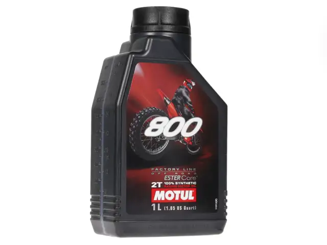 Motul 800 2T – wszystko, co musisz wiedzieć o oleju do silników dwusuwowych