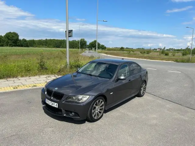 Czy naprawdę istnieje BMW E40? Fakty o modelach BMW, które musisz znać