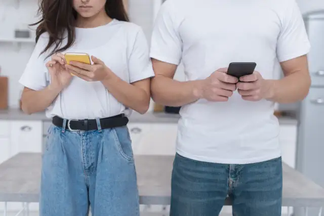 Jak polskie serwisy online walczą z uzależnieniem od gier – kompleksowy przewodnik