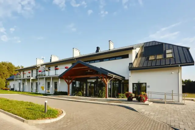 Rehabilitacja bez kolejki: Czy prywatny turnus to realna alternatywa dla sanatorium NFZ?