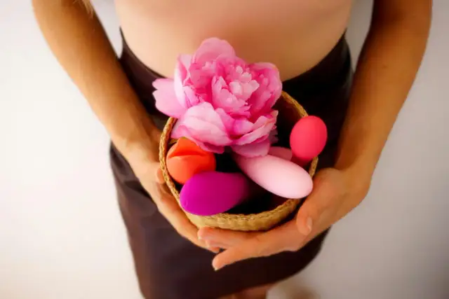 Nowoczesna intymność bez tabu – jak mądrze korzystać z oferty Sensu.pl i budować głębszą relację