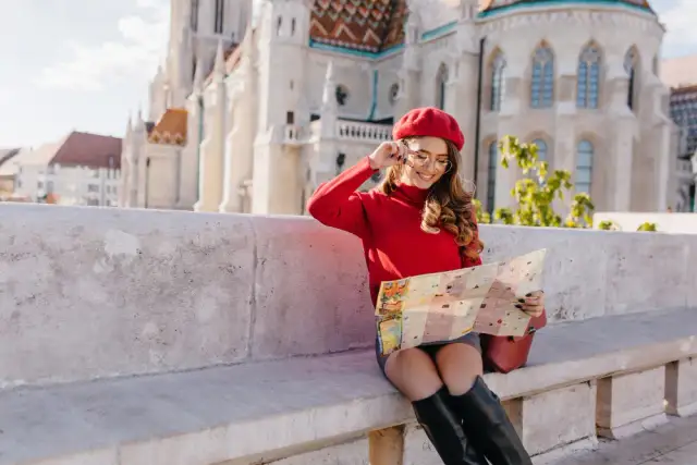 Atrakcje małych miejscowości w Polsce: przewodnik po miastach i dworach