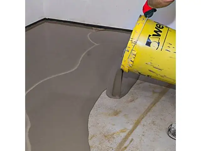 Jak się robi wylewkę samopoziomującą bez błędów i frustracji