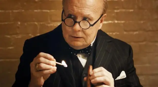 Film Czas mroku: Dramat wojenny o Churchillu, który zmienił historię