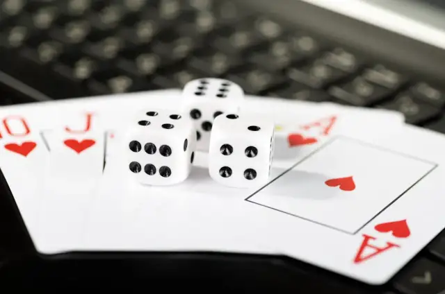 Nowe możliwości dla graczy na platformach rozrywkowych: szybkie wypłaty i ekskluzywne turnieje