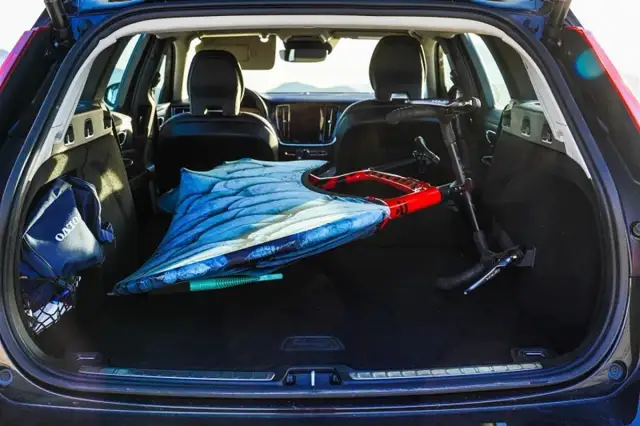 Jak przewozić rower samochodem: Bezpieczne metody i akcesoria