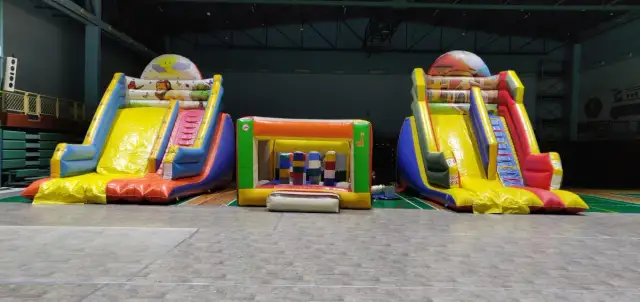 Ile można zarobić na dmuchanym zamku: realne i uczciwe kalkulacje zarobków