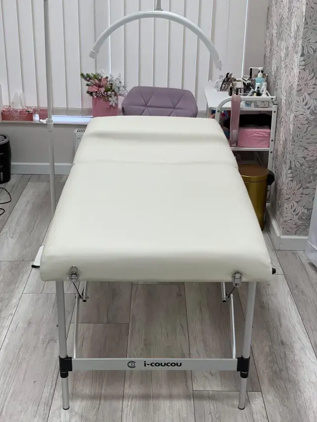 Łóżko do stylizacji rzęs – jak wybrać najlepsze i uniknąć błędów przy zakupie