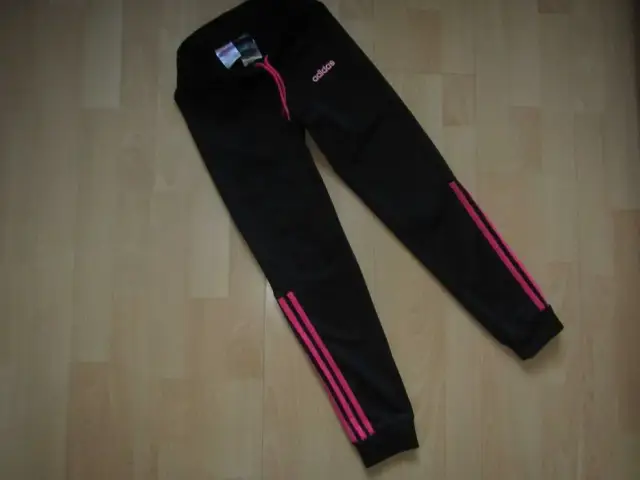 Dres Adidas rozmiar 140 - najlepsze modele i atrakcyjne ceny
